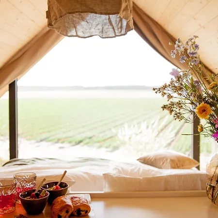 Ecohome Storm 8personen En Baby Zeezand Recreatie Prázdninový dům *