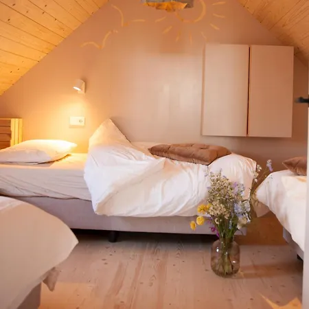 Ecohome Storm 8personen En Baby Zeezand Recreatie Prázdninový dům